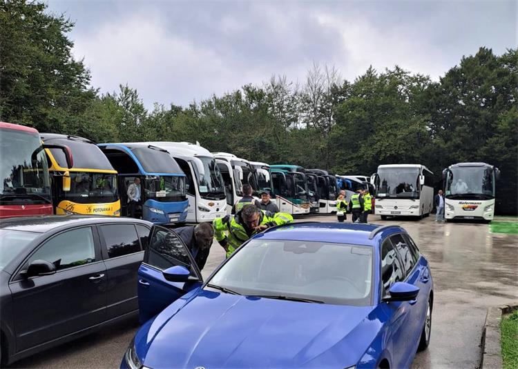 Slika /slike/foto ICPC/foto ICPC T47/nsl ICPC T47 24-11_24.jpg